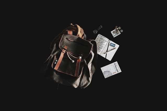 What Is an eSIM Card? A Practical Travel Guide for 2025