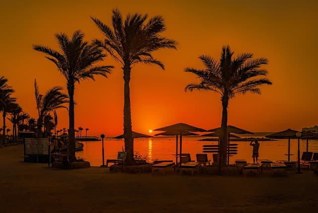 Related article image: Egypt eSIM: A Practical Travel Guide for Connected Trips