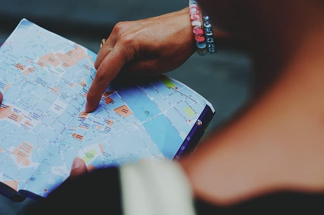 What Does eSIM Mean on an iPhone? 2026 Travel Guide