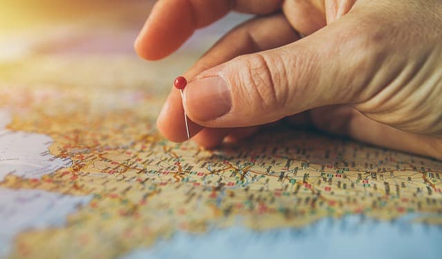 How to Compare Travel eSIM Plans Before You Buy