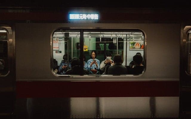 Related article image: Metro eSIM QR Code Guide: Setup, Coverage & 2026 Plans
